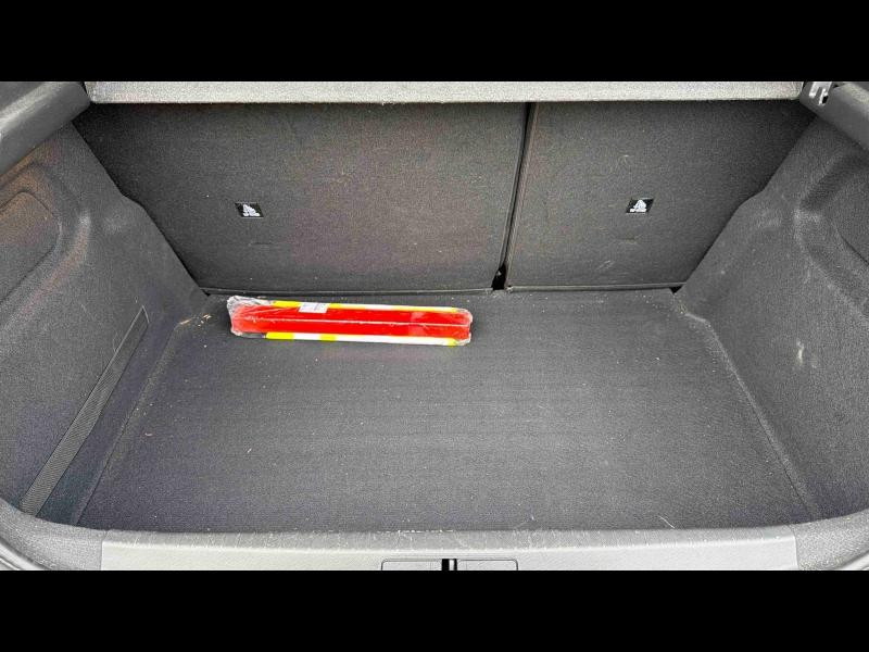 Occasion PEUGEOT 208 1.2 PureTech 100ch S&S GT EAT8 2023 Bleu Vertigo (V) 16990 € à Longwy