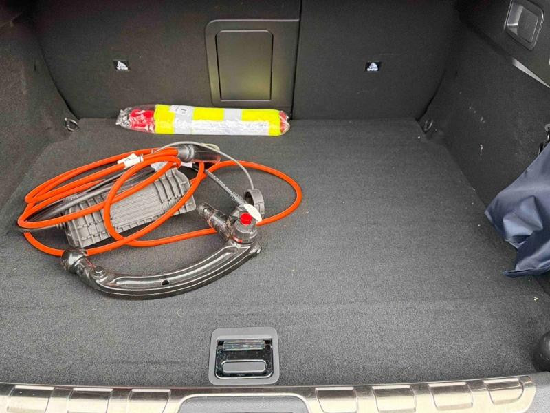 Occasion PEUGEOT 408 PHEV 225ch GT e-EAT8 2023 Noir Perla Nera (M) 34990 € à Longwy