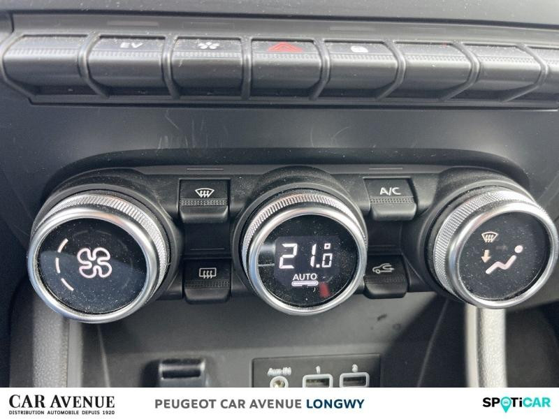 Occasion RENAULT Captur 1.6 E-Tech hybride 145ch Techno 2023 Bleu Iron/Blanc Albatre 19290 € à Longwy