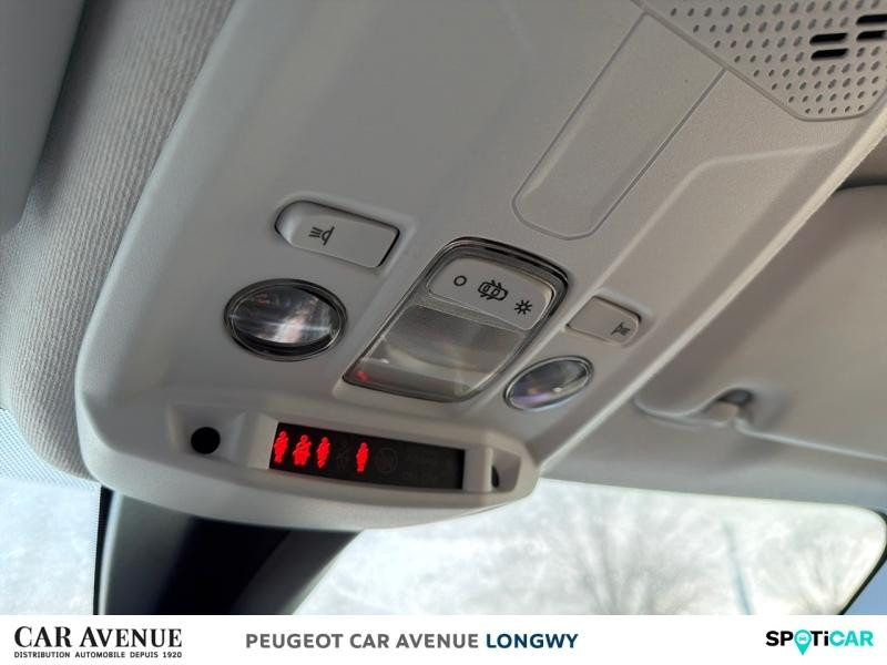 Occasion PEUGEOT 208 1.2 PureTech 100ch S&S Style 118g 2021 Rouge Elixir (V) 12790 € à Longwy