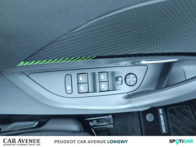 Occasion PEUGEOT 2008 e-2008 136ch Active 2025 Gris 36890 € à Longwy