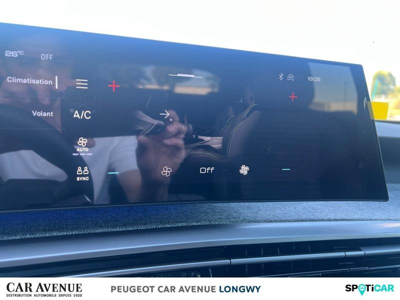Used PEUGEOT 3008 1.2 Hybrid 145ch Allure e-DCS6 2025 Blanc Okénite (M) € 39300 in Longwy