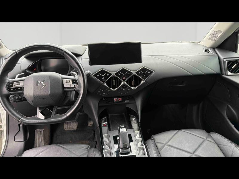 Occasion DS DS 3 Crossback PureTech 130ch Connected Chic Automatique 2021 Blanc Perle Nacré - Toit Noir Perla N. 16990 € à Longwy