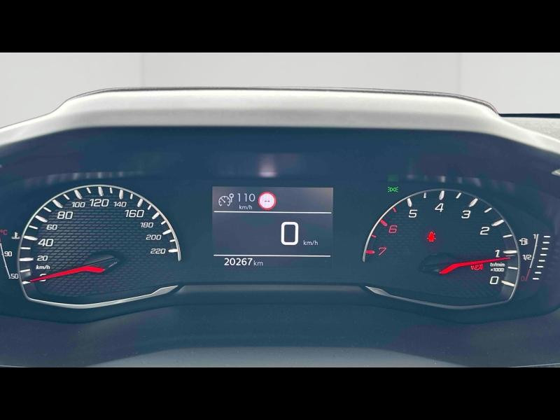 Used PEUGEOT 208 1.2 PureTech 75ch S&S Style 2023 Jaune € 12990 in Longwy