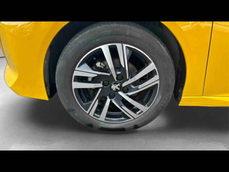 Used PEUGEOT 208 1.2 PureTech 75ch S&S Style 2023 Jaune € 12990 in Longwy