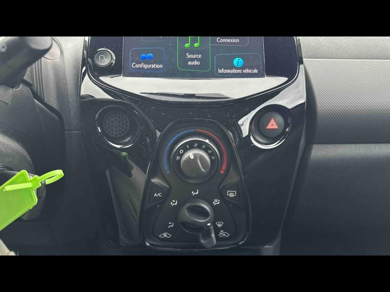 Used PEUGEOT 108 VTi 72 Style S&S 4cv 5p 2020 Noir Caldera (M) € 7890 in Longwy