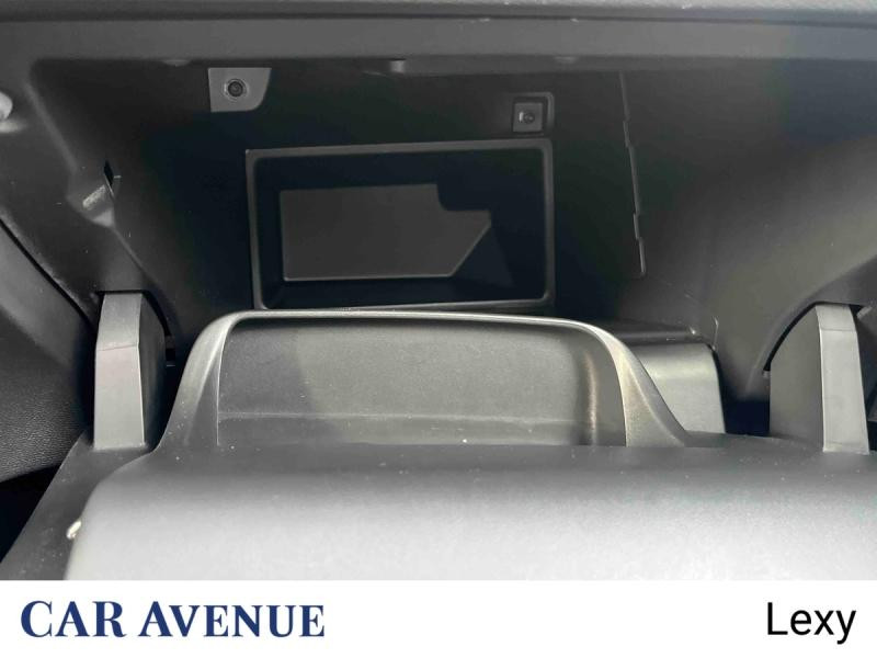 Used PEUGEOT 208 1.2 PureTech 75ch S&S Style 2023 Jaune € 12990 in Longwy