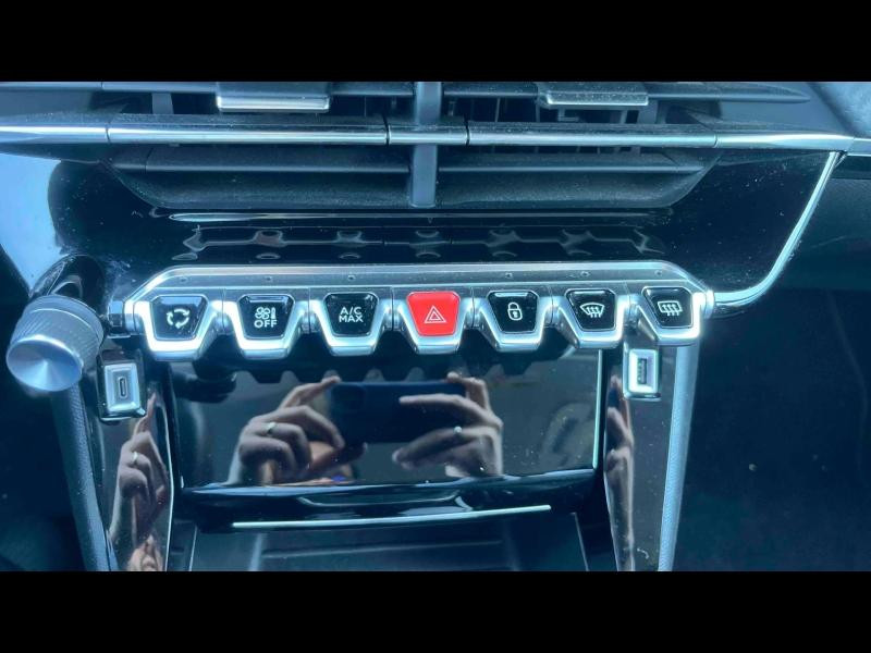 Occasion PEUGEOT 208 1.2 PureTech 100ch S&S Allure 118g 2022 Jaune 11990 € à Longwy