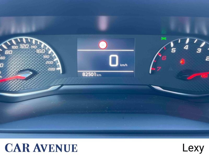 Occasion PEUGEOT 208 1.2 PureTech 100ch S&S Allure 118g 2022 Jaune 11990 € à Longwy