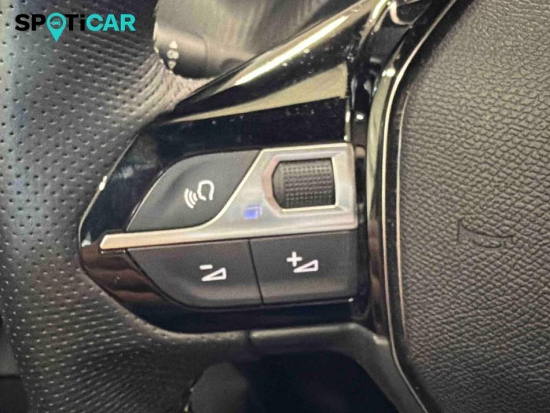 Occasion PEUGEOT 208 1.2 PureTech 100ch S&S GT 2023 Jaune 17490 € à Longwy