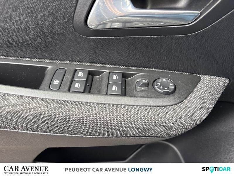 Used PEUGEOT 208 1.2 PureTech 75ch S&S Style 2023 Gris Artense (M) € 12890 in Longwy