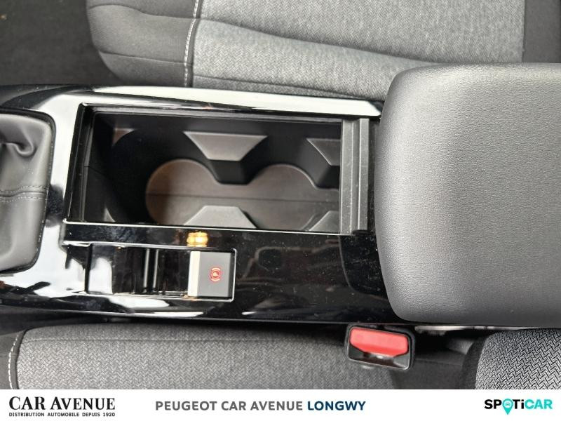 Occasion CITROEN C4 PureTech 100ch S&S Feel 2023 Gris Platinium (M) 15290 € à Longwy