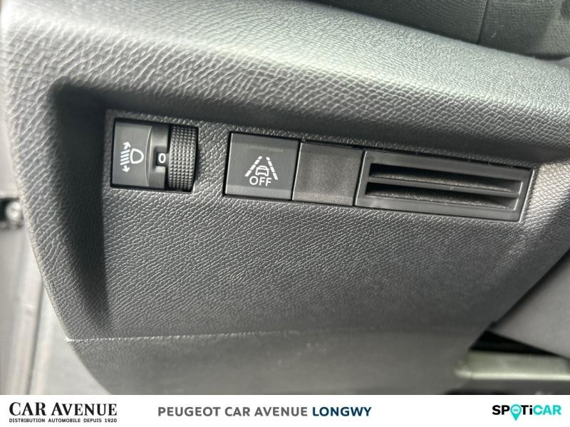 Occasion CITROEN C4 PureTech 100ch S&S Feel 2023 Gris Platinium (M) 15290 € à Longwy