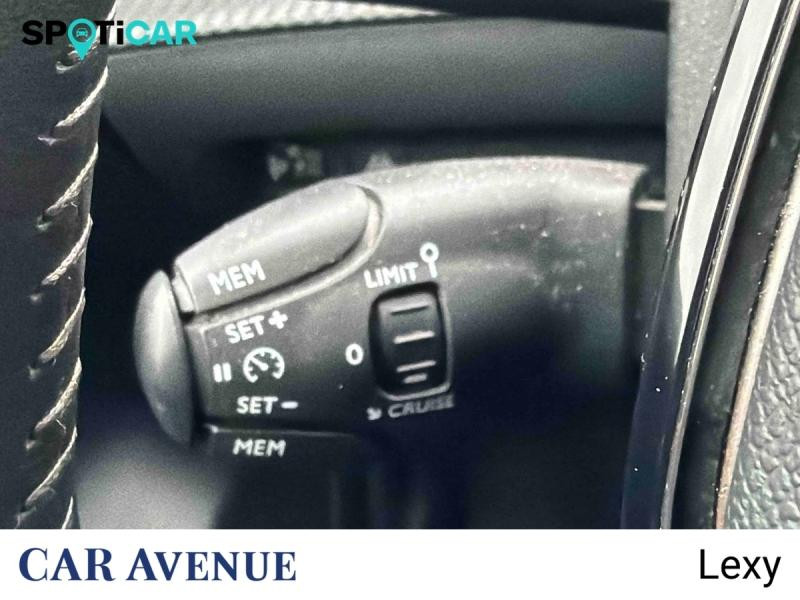 Occasion PEUGEOT 208 e-208 136ch Allure 2021 Bleu Vertigo (V) 14790 € à Longwy