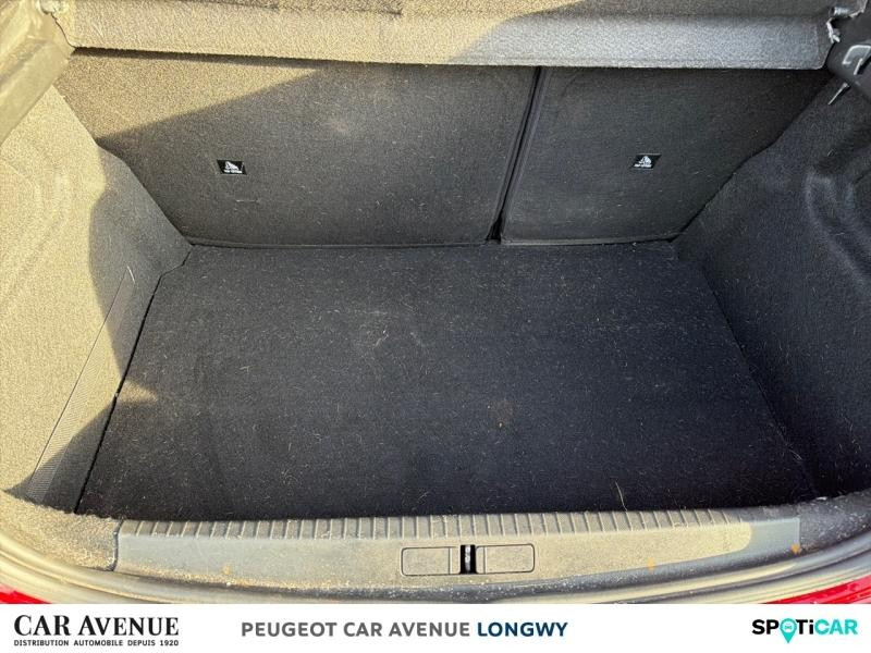 Occasion PEUGEOT 208 1.2 PureTech 100ch S&S Style 118g 2021 Rouge Elixir (V) 11990 € à Longwy