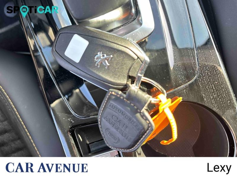 Used PEUGEOT 2008 e-2008 136ch Roadtrip 2022 Gris Artense (M) € 16290 in Longwy