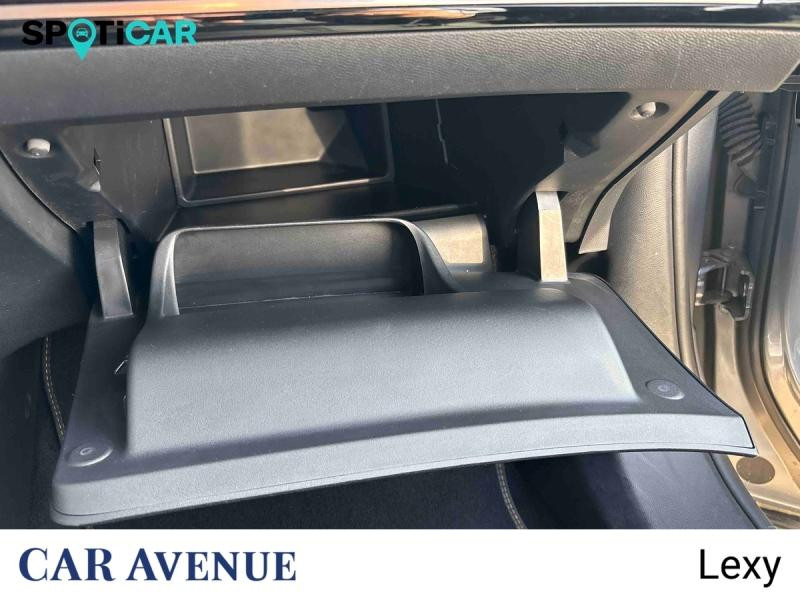 Used PEUGEOT 2008 e-2008 136ch Roadtrip 2022 Gris Artense (M) € 16290 in Longwy