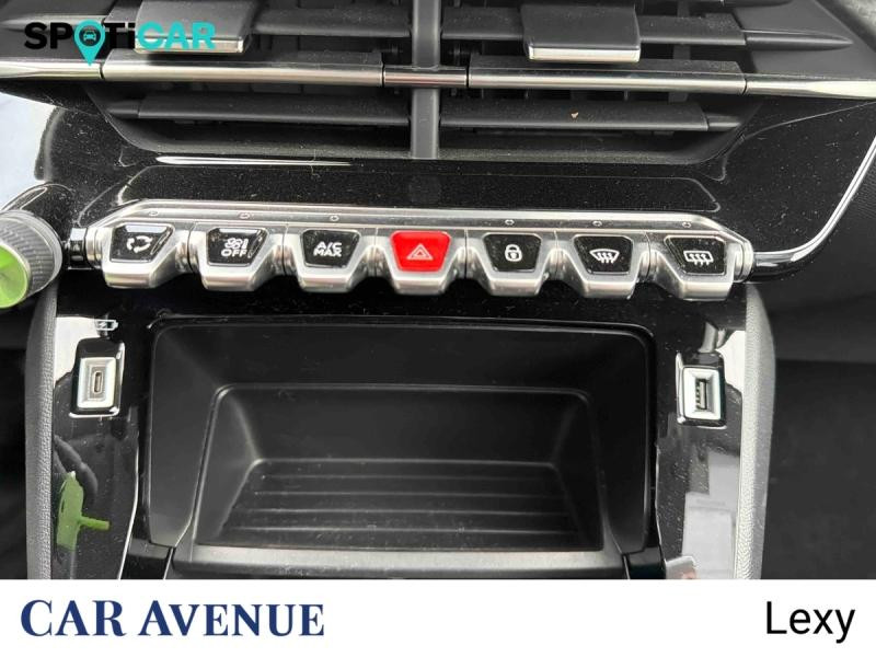 Occasion PEUGEOT 208 1.2 PureTech 100ch S&S Style 118g 2022 Noir Perla Nera (M) 11990 € à Longwy