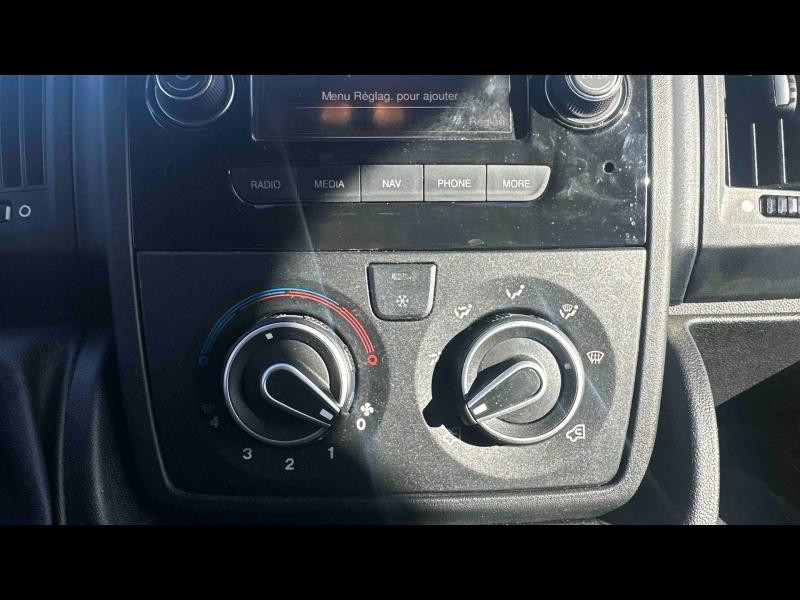 Used PEUGEOT Boxer Fg 333 L2H2 2.2 BlueHDi S&S 140ch Asphalt 2022 Blanc Icy € 26490 in Longwy