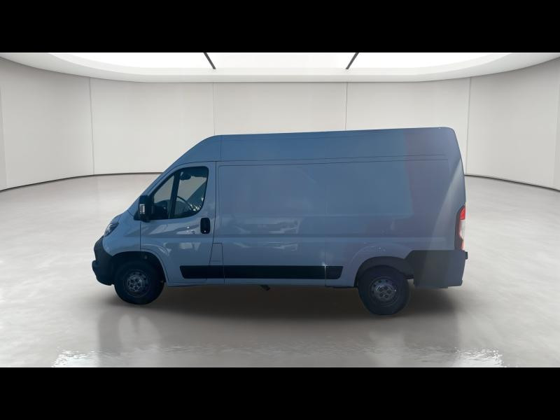 Used PEUGEOT Boxer Fg 333 L2H2 2.2 BlueHDi S&S 140ch Asphalt 2022 Blanc Icy € 26490 in Longwy