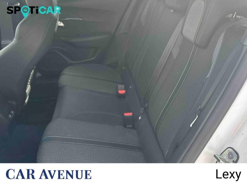 Used PEUGEOT 2008 1.2 PureTech 130ch S&S Allure EAT8 2022 Blanc Nacré (N) € 16990 in Longwy