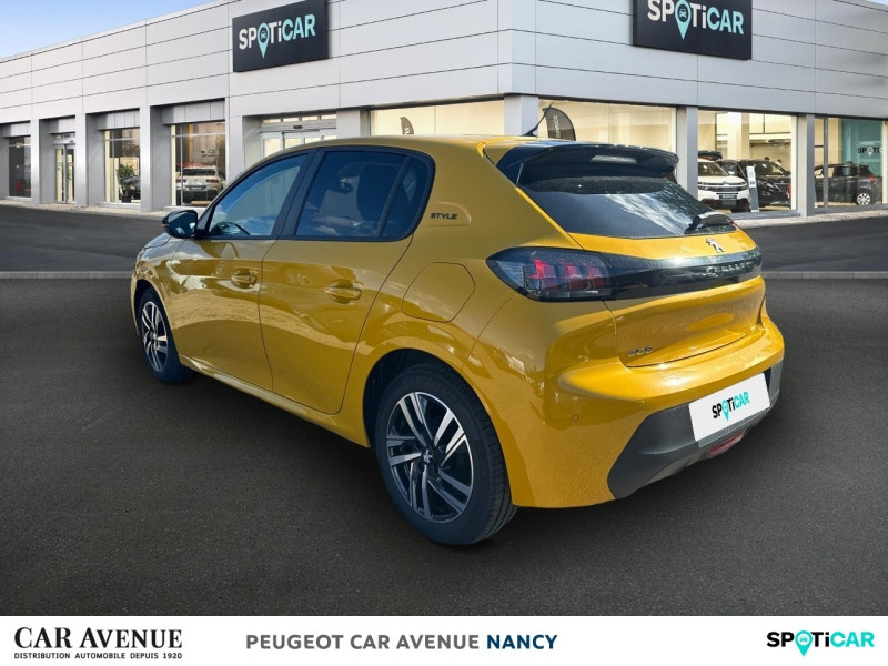 Used PEUGEOT 208 1.2 PureTech 100ch S&S Style 2023 Jaune € 18900 in Nancy / Laxou