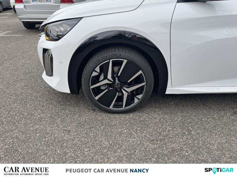 Used PEUGEOT 208 1.2 Hybrid 100ch GT e-DCS6 2025 Blanc Banquise (O) € 24790 in Nancy