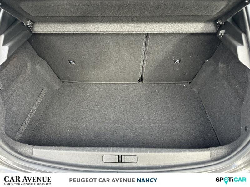 Occasion PEUGEOT 208 1.2 PureTech 100ch S&S Allure Pack EAT8 2020 Gris Platinium (M) 13890 € à Nancy