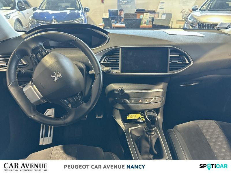 Used PEUGEOT 308 SW 1.2 PureTech 110ch S&S Roadtrip 2020 Rouge Ultimate € 13590 in Nancy