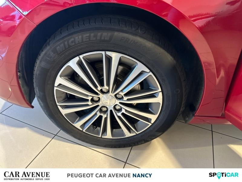 Used PEUGEOT 308 SW 1.2 PureTech 110ch S&S Roadtrip 2020 Rouge Ultimate € 13590 in Nancy