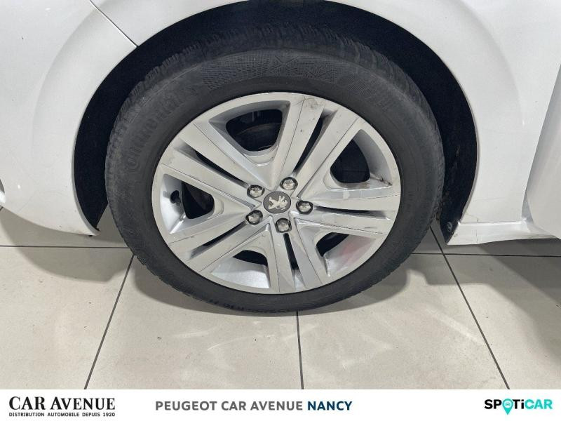 Used PEUGEOT 208 1.2 PureTech 82ch Style 5p 2018 Blanc Banquise € 8990 in Nancy
