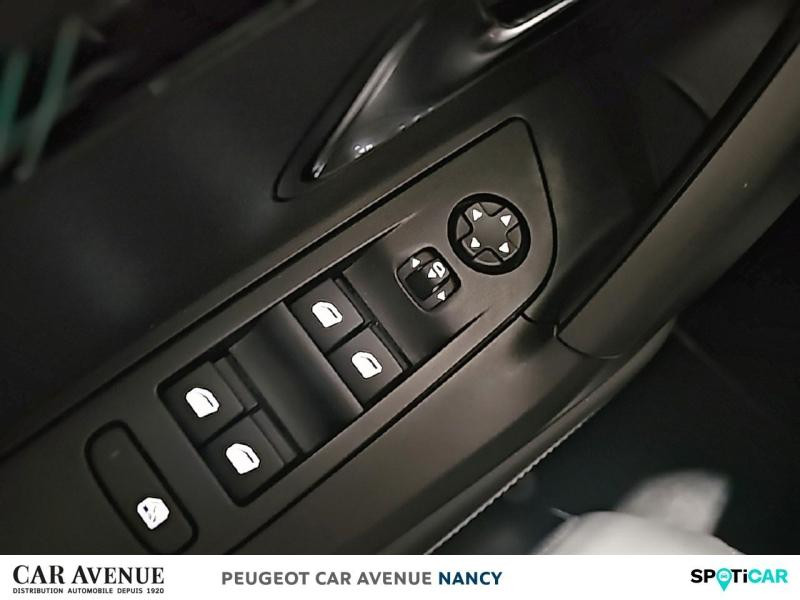 Used PEUGEOT 2008 1.2 PureTech 130ch S&S Allure Pack EAT8 2023 Blanc Nacré (N) € 21590 in Nancy