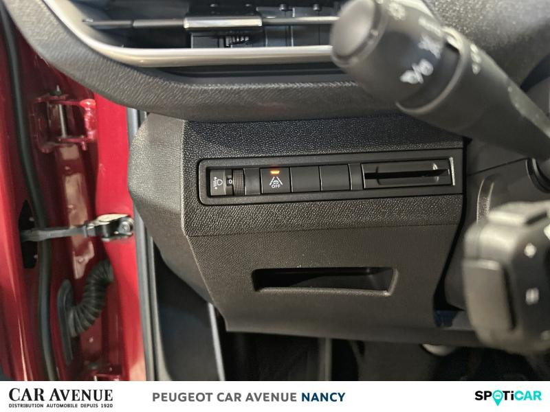 Occasion PEUGEOT 3008 1.2 PureTech 130ch S&S Active Pack EAT8 2021 Rouge Ultimate (V) 18890 € à Nancy