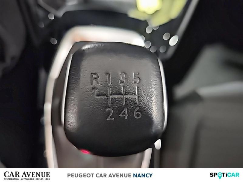 Used PEUGEOT 208 1.2 PureTech 100ch S&S Allure 2021 Jaune Faro € 13990 in Nancy