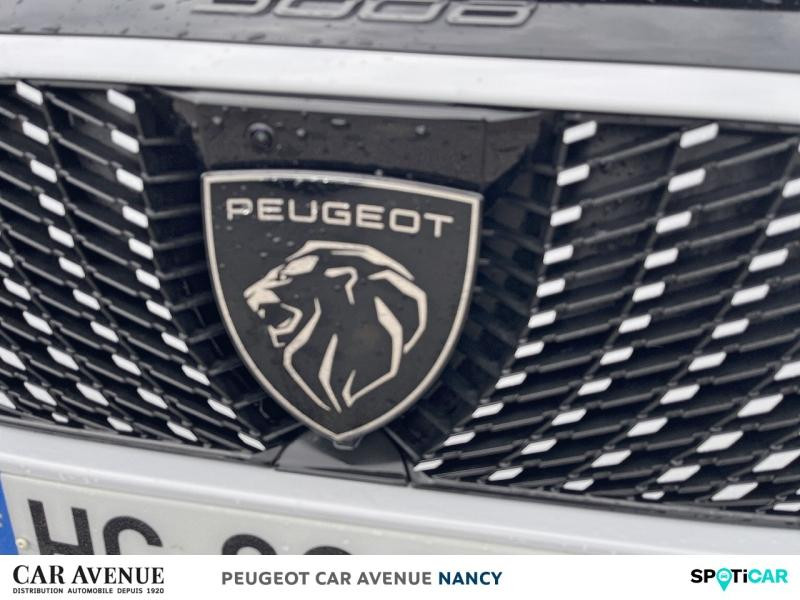 Occasion PEUGEOT 3008 1.2 Hybrid 136ch GT e-DCS6 2025 Blanc Okénite (M) 42590 € à Nancy