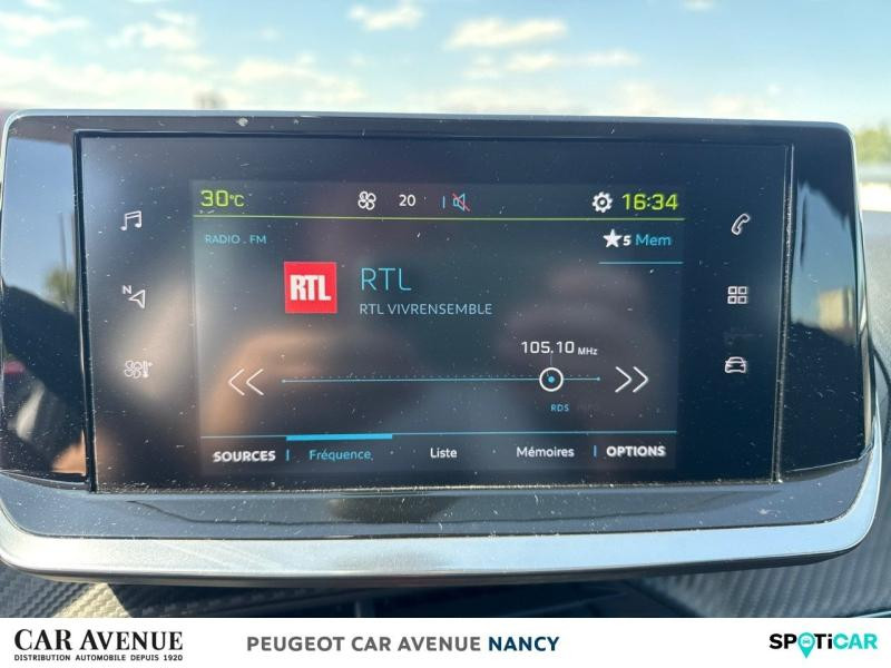 Occasion PEUGEOT 208 e-208 136ch Active 2022 Blanc Banquise (O) 14590 € à Nancy