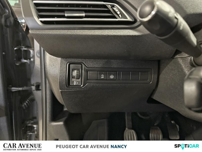 Occasion PEUGEOT 308 1.2 PureTech 110ch E6.c S&S Active Business 2018 Gris Platinium 8490 € à Nancy