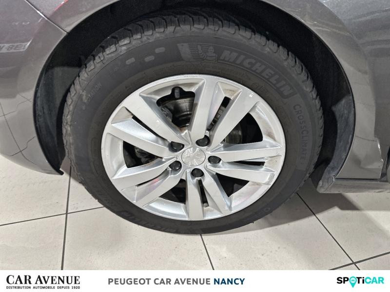 Occasion PEUGEOT 308 1.2 PureTech 110ch E6.c S&S Active Business 2018 Gris Platinium 8490 € à Nancy