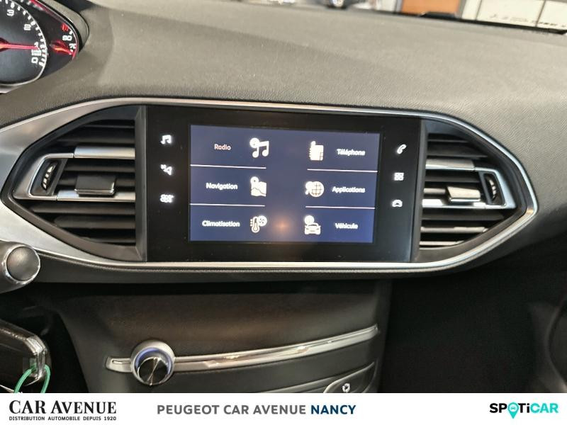 Occasion PEUGEOT 308 1.2 PureTech 110ch E6.c S&S Active Business 2018 Gris Platinium 8490 € à Nancy