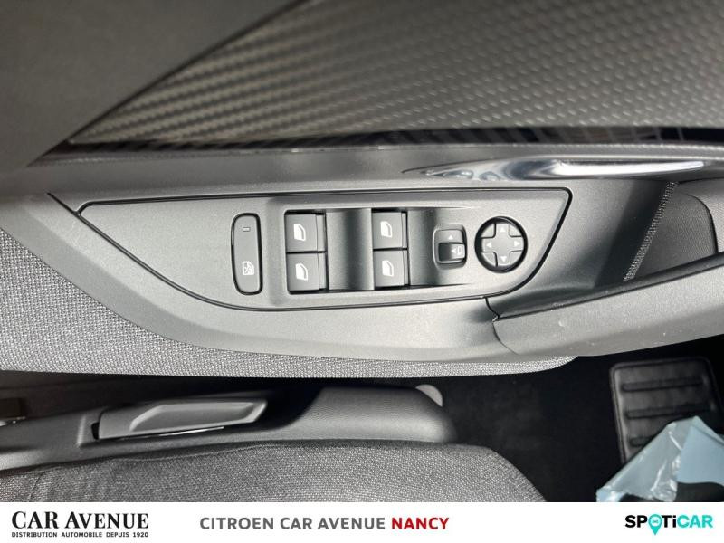 Occasion PEUGEOT 2008 1.2 100ch S&S Style 2025 Noir Perla Nera (M) 22590 € à Nancy