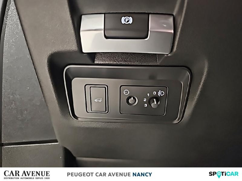 Occasion LAND-ROVER Range Rover Evoque P200 AWD BVA9 R-DYNAMIC 2022 Santorini Black Métallisée 39990 € à Nancy