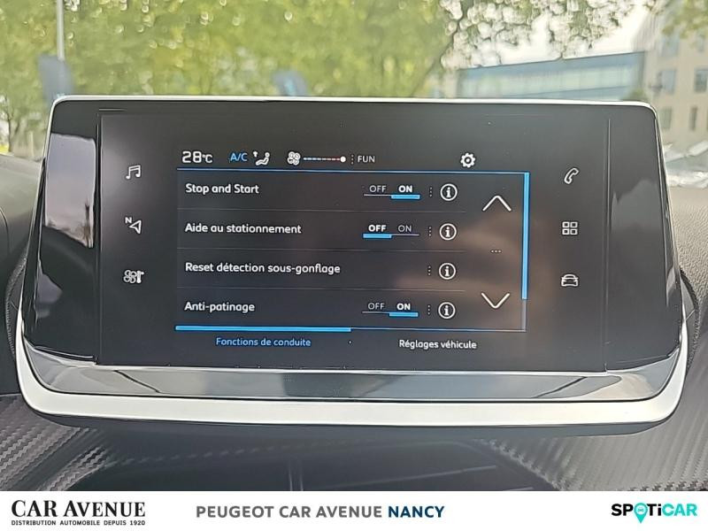 Used PEUGEOT 208 1.2 PureTech 75ch S&S Style 2021 Gris Platinium (M) € 11890 in Nancy