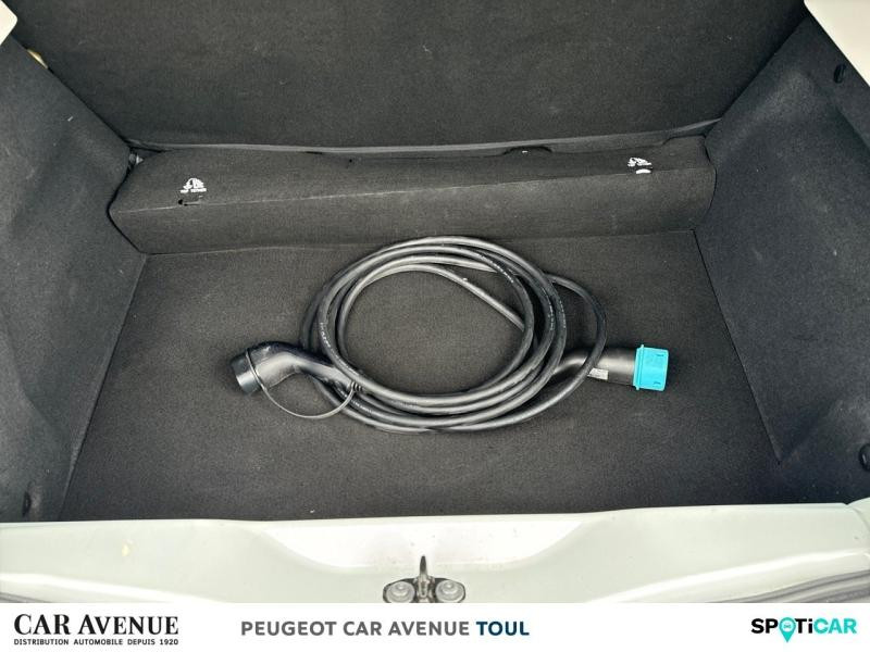 Occasion RENAULT Zoe Business charge normale R90 MY19 2019 Blanc Glacier 6390 € à Nancy