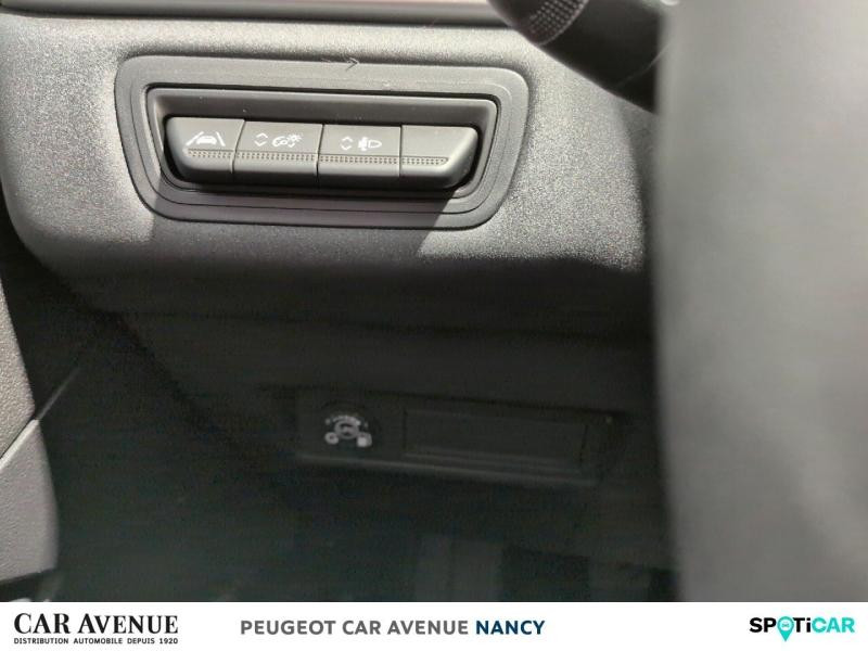 Used RENAULT Captur 1.0 Eco-G 100ch Evolution 2023 Gris Highland/Noir Etoile € 17217 in Nancy