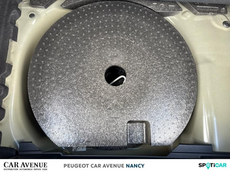 Occasion PEUGEOT 208 1.2 PureTech 100ch S&S Active 2024 Noir Perla Nera (M) 13990 € à Nancy