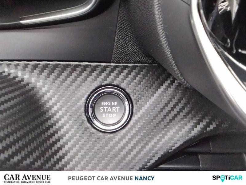 Occasion PEUGEOT 208 1.2 Hybrid 100ch Allure e-DCS6 2024 Gris Artense (M) 21190 € à Nancy