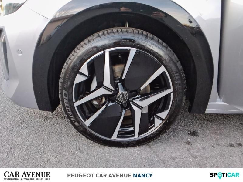 Used PEUGEOT 208 1.2 Hybrid 100ch GT e-DCS6 2024 Gris Artense (M) € 21876 in Nancy