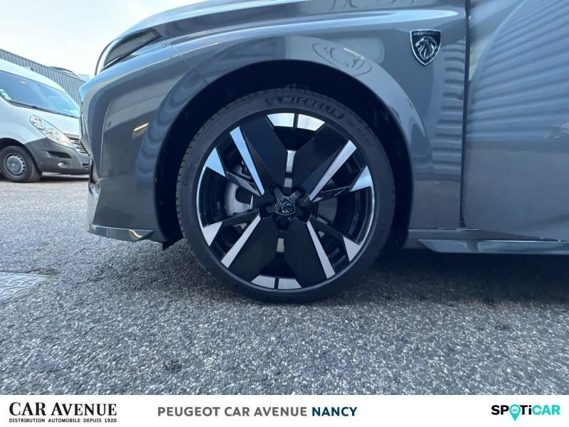 Used PEUGEOT 308 Plug-In Hybrid 195ch GT Exclusive e-DCS7 2025 Gris Sélénium (M) € 44900 in Nancy