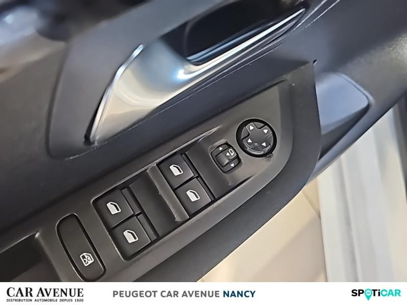 Occasion PEUGEOT 208 Business R 1.5 BlueHDi 100ch S&S Active 2022 Blanc Banquise 10290 € à Nancy