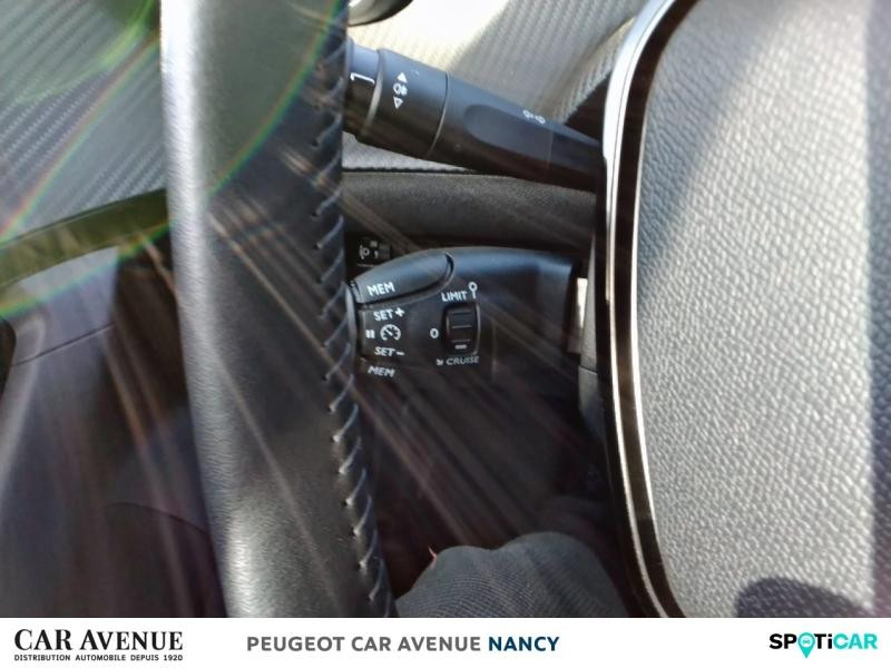 Occasion PEUGEOT 2008 1.2 PureTech 100ch S&S Allure 2024 Rouge Elixir (S) 16985 € à Nancy